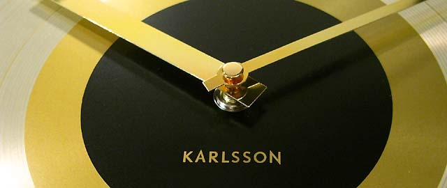 KARLSSON  ロゴ
